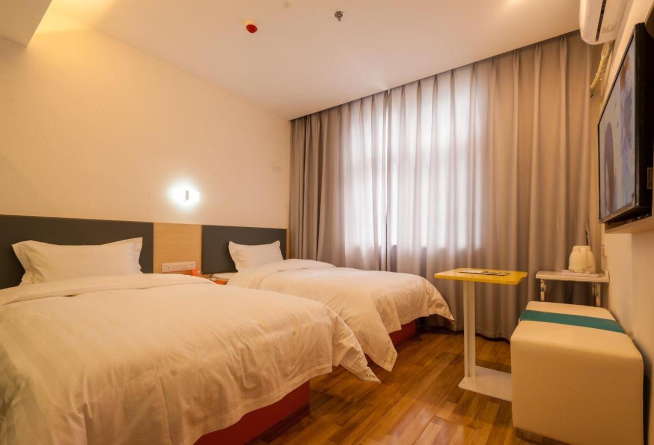 7 Days Hotel Panzhihua 54 Zhuanpan Center Branch Dış mekan fotoğraf